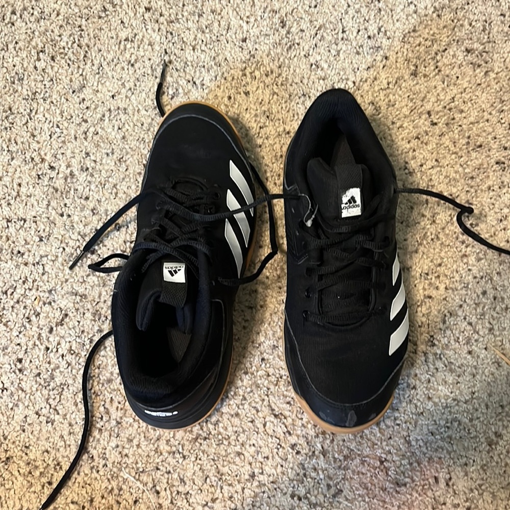 adidas Ligra 6 Volleyball Shoe